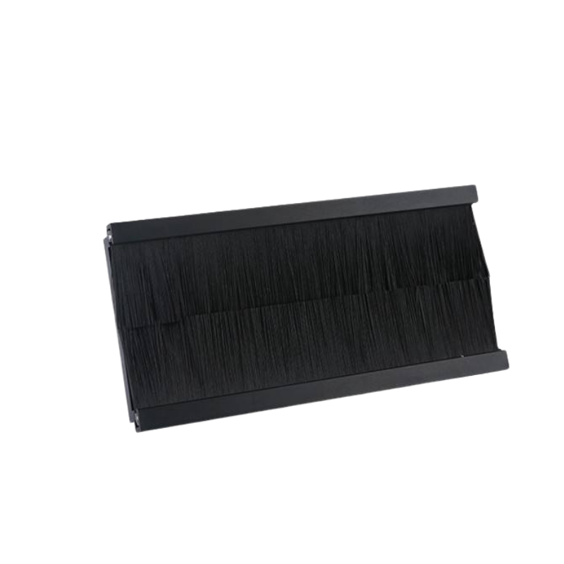 British Face Plate 4 Port With Brush 